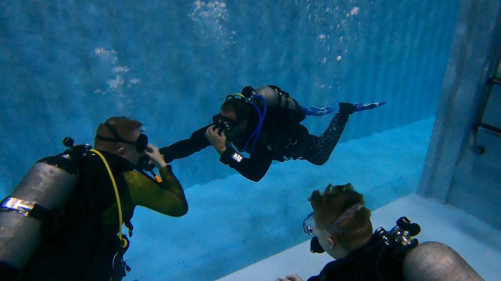 Real Diving The Dive Academy
